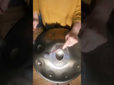 Ich spiele meine Handpan manchmal auch mit Klöppeln | Handpan Sonic Energy D-Kurd 8