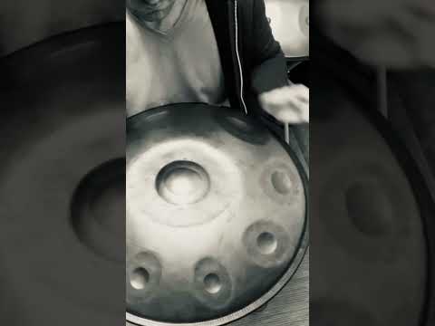 Dive in  (piece of Handpan Flow A2 MDR)
