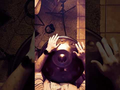 Snippet: Naomi's Song - B2 Kurd #handpanmusic #handpan #handpanlernen #handpanmusician #chillout