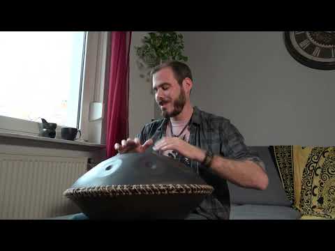 Some swinging groove on D Amara | Percussive Handpan music