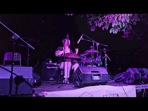 Hypnotic Handpan Performance – Deep Relaxation Sound | Live in Brescia