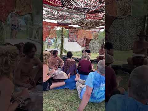 Teaching Psytrance Kick’n’Bass on Handpan – Ozora Festival Workshop