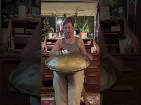 Phrygian scale handpan music. So enchanting! #handpan #handpanmusic #experiment #duet #egyptian