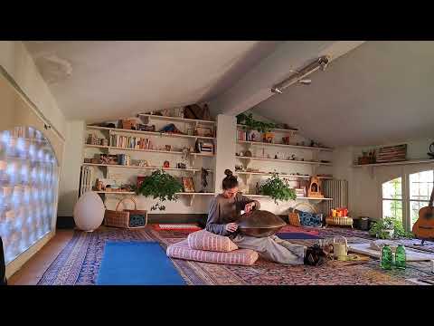 Handpan D Ashakiran 16 improvisation
