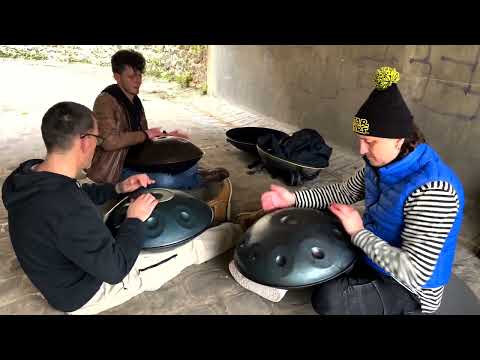 Handpan Jam in Paris...