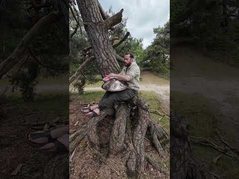 In this video I’m playing my C Aegean handpan made by Root Harmonics