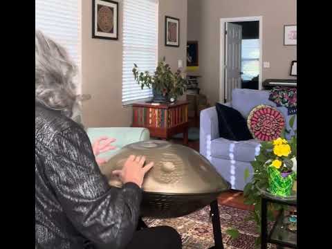 🛸🎶 @AxiomHandpans  does it again with their G# Golden Avebury 💕🛸🎶
