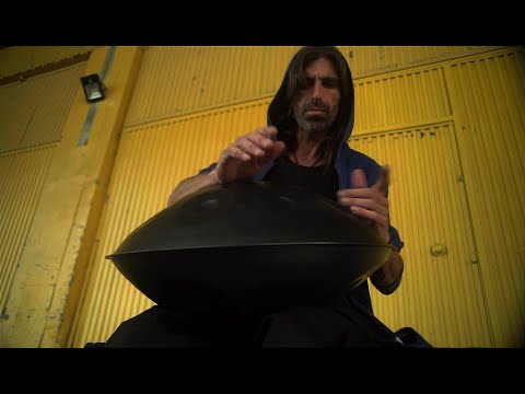 Rubén Llorach "amarillo & añil"