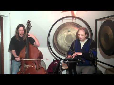 Kalle Duringer & Rainer Rabus: doublebass,darbouka & xaphoon