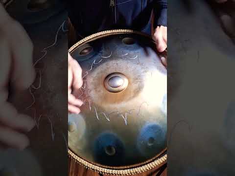 Northern Lights | Handpan Drumming D Kurd 9 Notes #handpan #didgeridoo #shorts