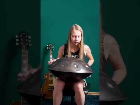 Rhythmic vibes today on my C# Annaziska Handpan 🛸🙂