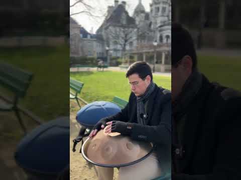 Handpan D Kurd 9 - Montmartre - Paris - France