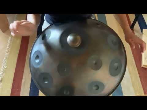"Beat it" on Handpan F Voyager Leaf Sound Sculpture