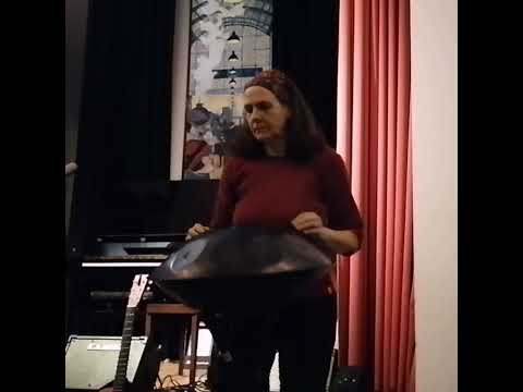 Heidrun's Handpan Journey -69- Horizons (live) Open Stage in Syke