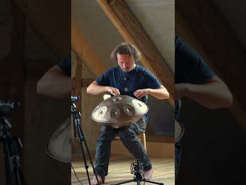 Entering the Void – Deep Handpan Improvisation