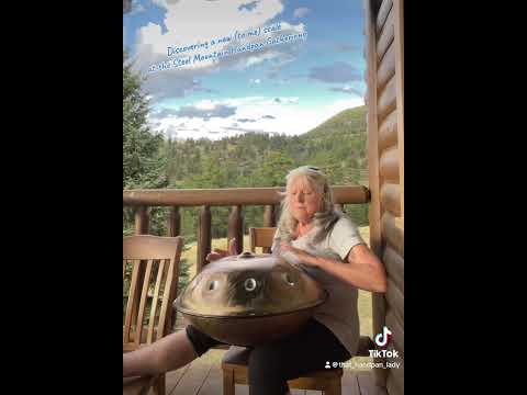 🛸🎶 That Handpan Lady discovering the C Aegean by @arcanamusicalinstruments5557  💕 🎶🛸
