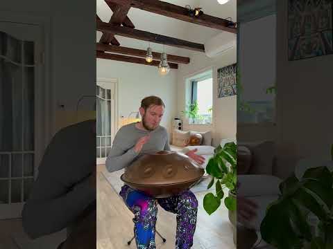Came up with a theme on the D Kurd 18 from Handpan Copenhagen 🛸 #handpan #copenhagen #music #musik