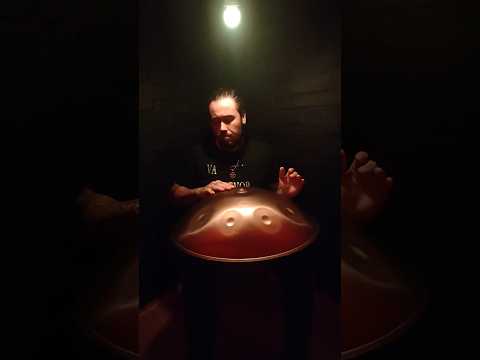 raving with the handpan 😯