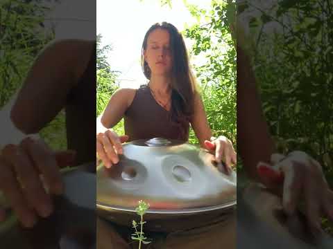 Handpan + Voice Improv in 6/ Jocéan on Eb La Sirena Kabeçao edition from Yishama Pantams