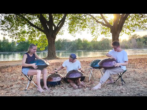 Jamming with three Handpans | Lavinia - Leander - Paul