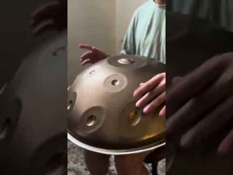 In the melody fog, I fall deeper,carried by a broken song.Scale:F#pygmy21#handpan#chillmusic#ambient