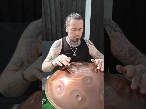 relaxing handpan music in the UK sun 🌞 #handpan