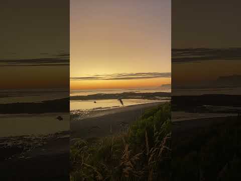 Southern coastline 5min nature and sound-healing meditation #meditation #nature #relaxation #sunset