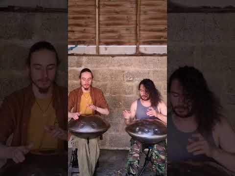 Jamming together on Acero E Amara handpans