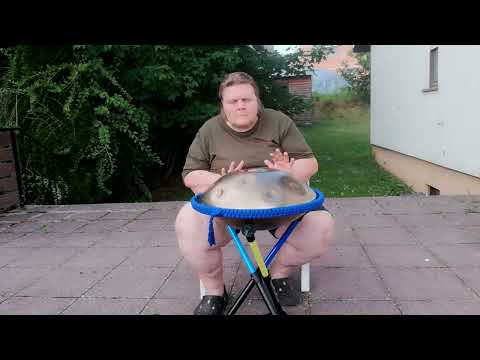 MDR Mini Handpan E Amara   fun in the garden