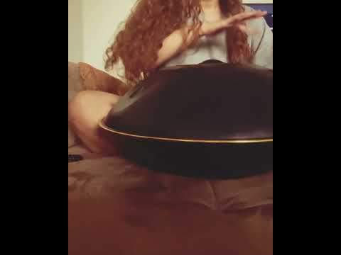 #handpan #hangdrum Playing handpan 9 note E kurd