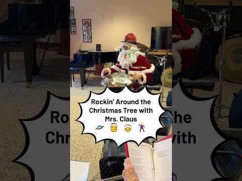 Rockin Around the Christmas Tree w/ Mrs Claus πΈπ
π€ΆπΊ #rockinaroundthechristmastree #handpan #santa