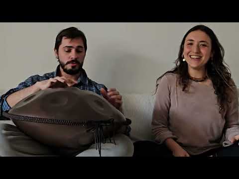 Mantras para comenzar el día, handpan, voces femenina y masculina.