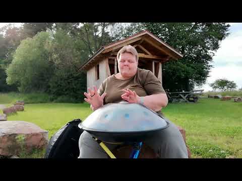 Aus dem Herzen auf die Handpan