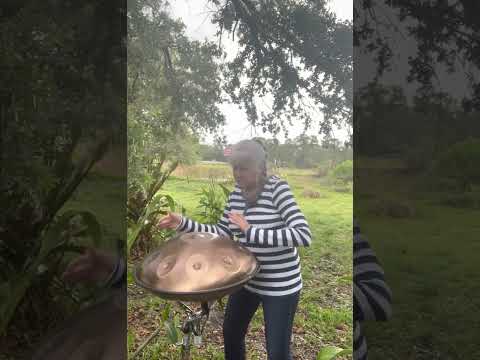 π₯ πΈ Slow to fast .. Burning off energy with my E Minor handpan from @tactahandpans π₯πΈπΆπ¦