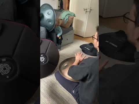 Handpan Jam with Leon