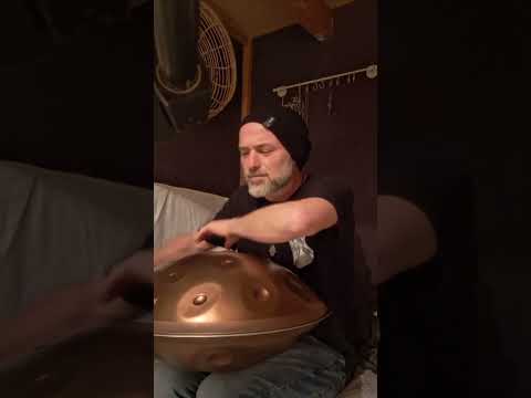 Eine kleine, aktuelle Geschichte aus meinem Leben auf der E Amara 20  handpan.  #maaloupan  #love