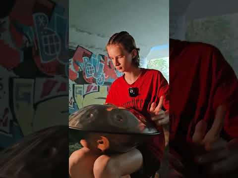Dynamic, cheerful handpan rhythm on D Kurd. | Tony Koniak