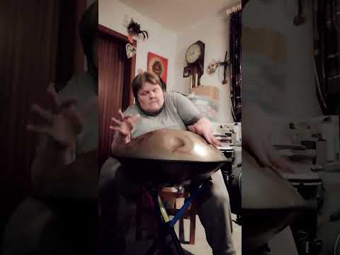 Sich fallen lassen in die Klänge der Handpan