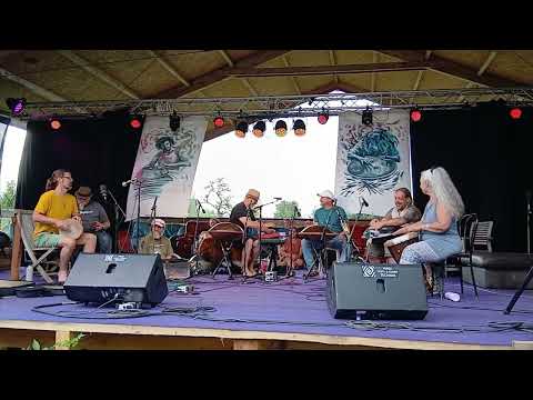 GO8OM live @GRIASDI 2025 - Song Morgentau