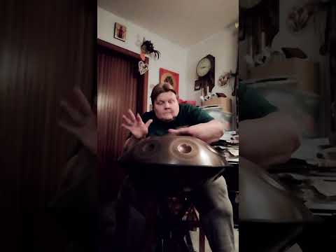 Vom Herbst zum Winter – musikalische Reise mit der Handpan