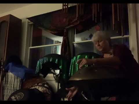 🛸🎶 A slow to fast evening jam!  🛸🎶 From That Handpan Lady and an angelic Arcana Dm 🛸🎶