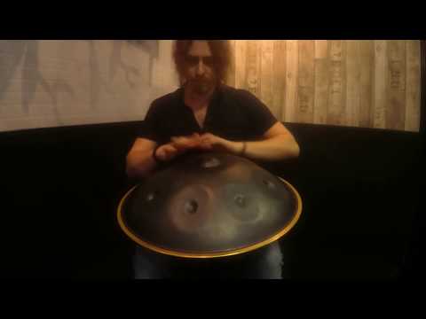 Playing ATLANTIDEAN - Zambelli Handpan - Kurd D minor 9 notes