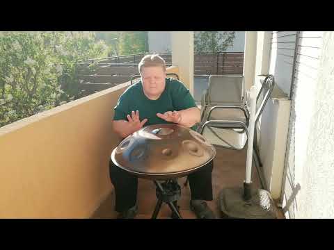 Tiefe Klangpower mit meiner Tiflis Handpan