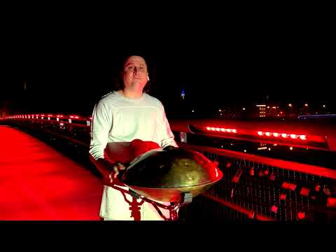 SnowHang - Red Blue