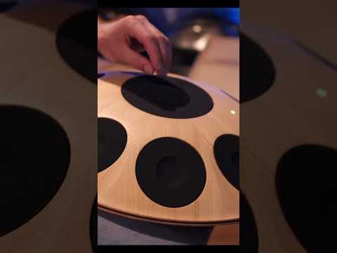 Changing scales on the Neotone Digital Handpan takes just a few seconds. #handpan # #hangdrum