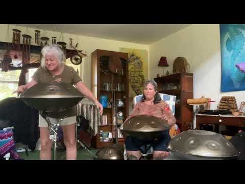@thathandpanlady4510  …An Axiom C# Celtic Minor impromptu jam .. with a bad .. but fun ending!