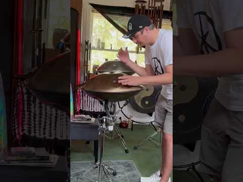 🛸🎶 First touch on this sweet E Minor Celtic handpan beautifully created by ​⁠​⁠@tactahandpans 🎶🛸