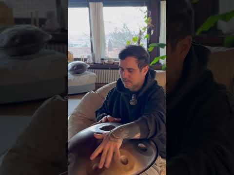 A small ballad from today. Tired, a bit sick, mind full 🫶🏻 #handpan #handpanmusic
