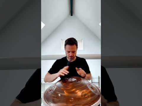 Brazilian Rhythm on the D Kurd HANDPAN 🇧🇷