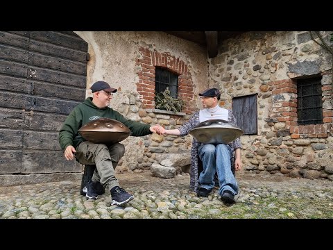 Friends and pans in the medieval court